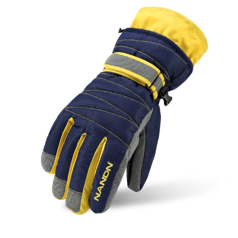 MaxProtect™ Winter Tech Gloves — Stay Warm, Stay Connected